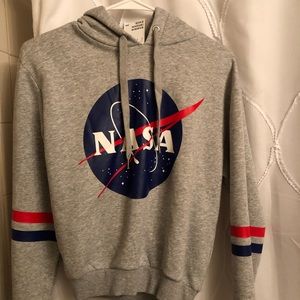 NASA SWEATSHIRT ( never worn ).